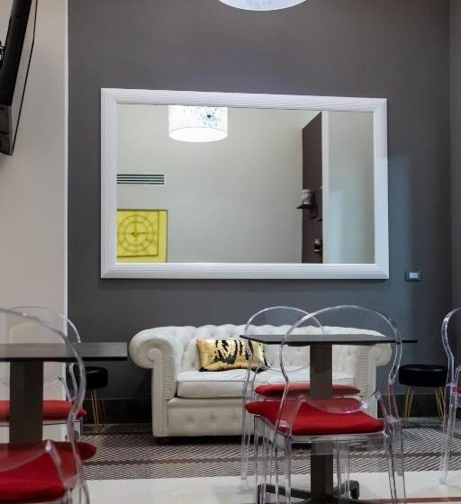 جناح, Manzoni 46   Ospitalità Siciliana