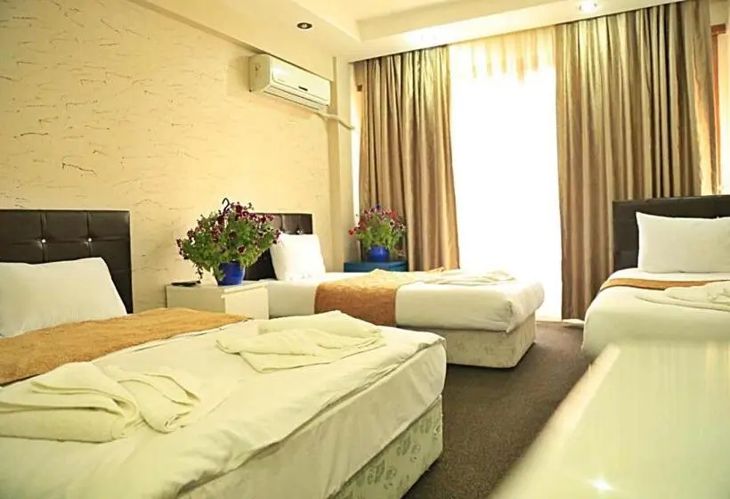 اتاق لوکس سه تخته, Holiday Family Apart