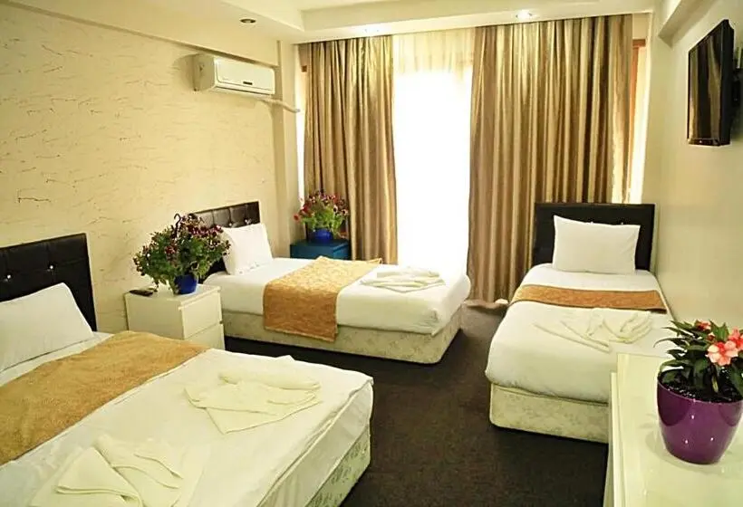 اتاق لوکس سه تخته, Holiday Family Apart