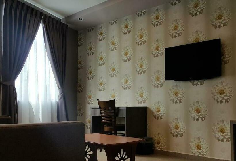 スタンダード4人部屋, Kampar Boutique