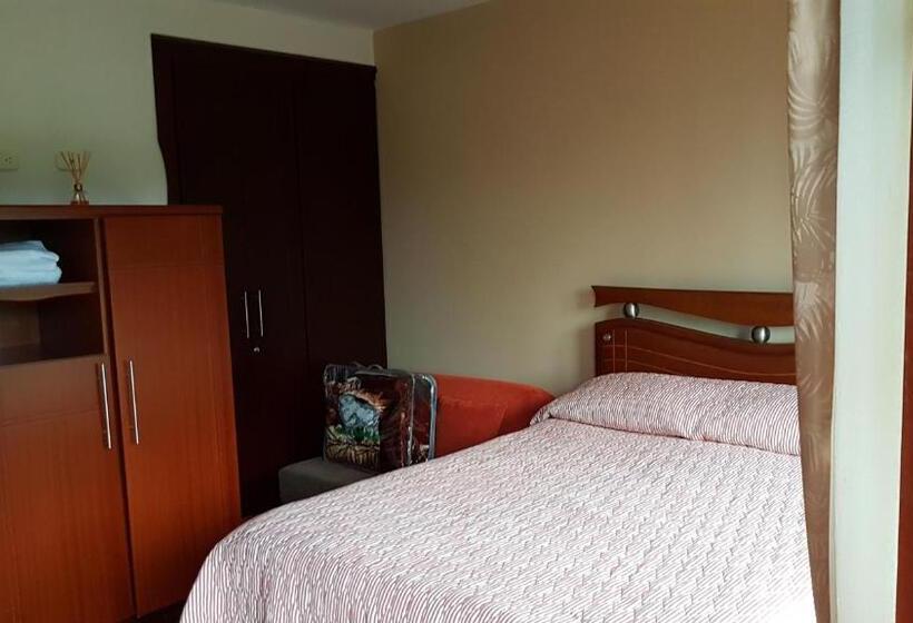 标准间带山景, Mirador De Los Cedros