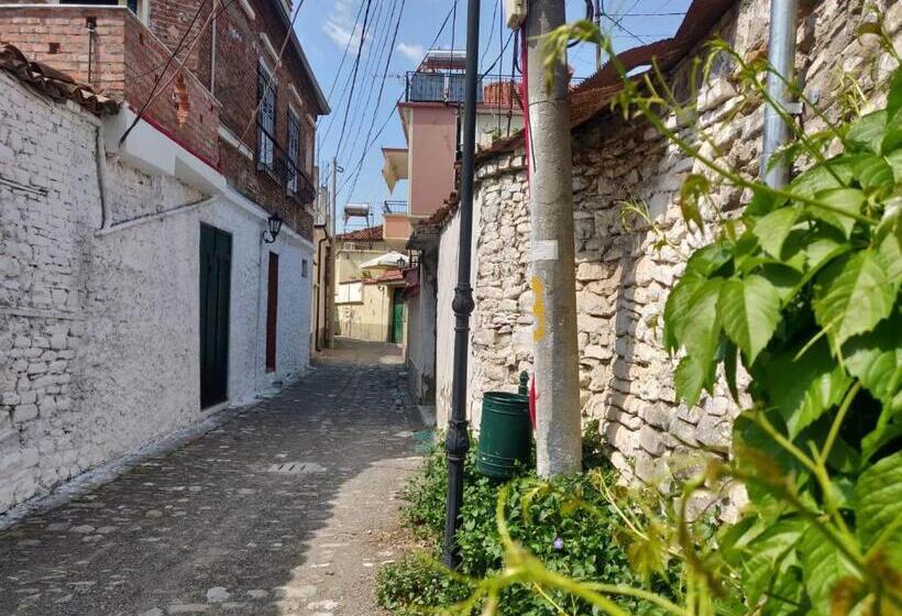 스탠다드 룸 가든 전망, Private Room Historic Center Elbasan