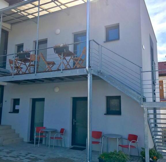 带2个卧室的公寓, Pension Salma