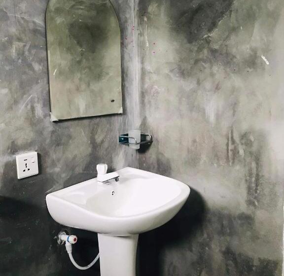 带阳台的豪华间, Nature Inn