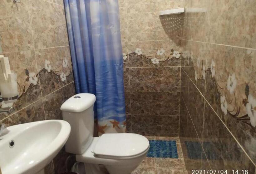 سوییت خانوادگی, Guest House Hasmik