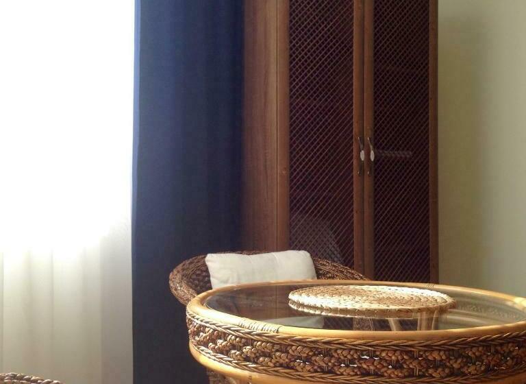 استودیوی لوکس, Guest Rooms Maria Luiza