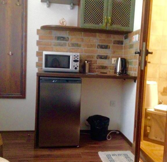 اتاق استاندارد یک نفره, Guest Rooms Maria Luiza