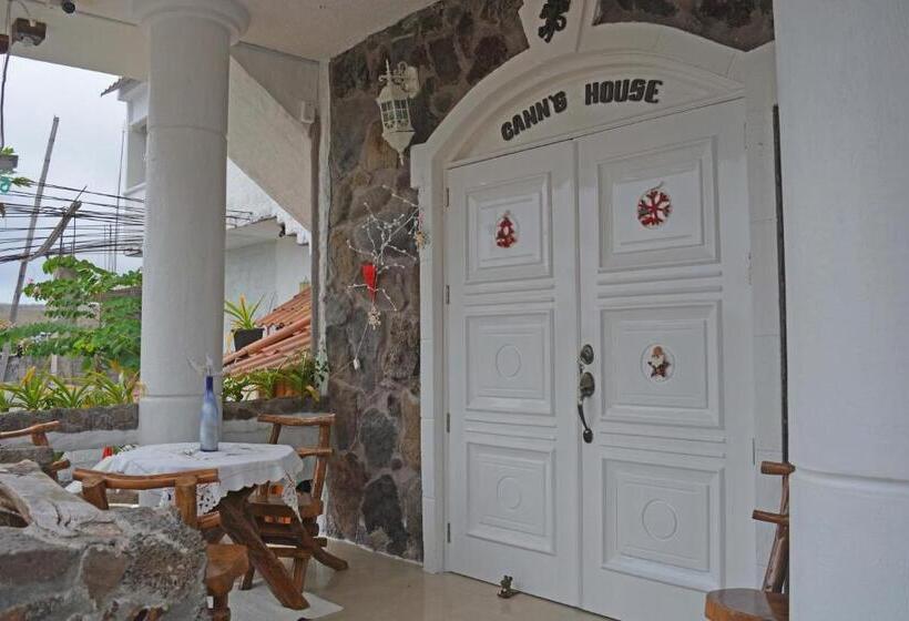 اتاق لوکس یک تخته, Hostal Cann's House