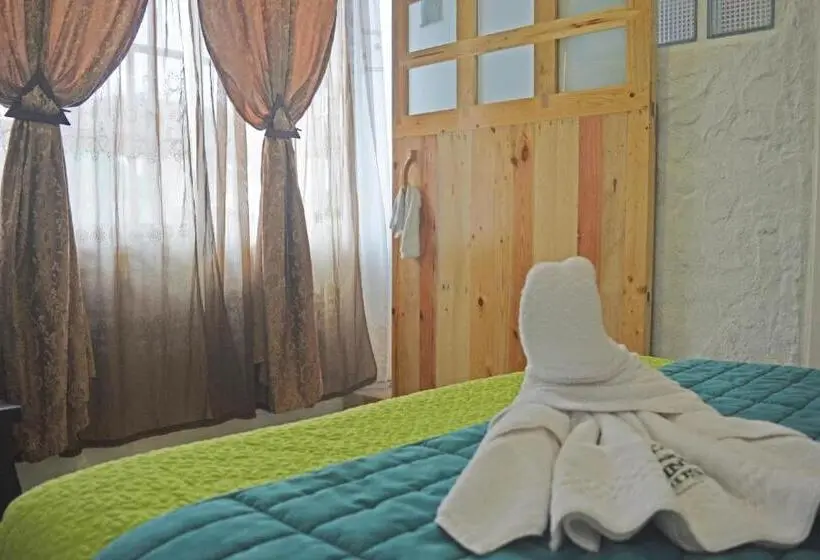 Deluxe Yhden Hengen Huone, Hostal Cann's House