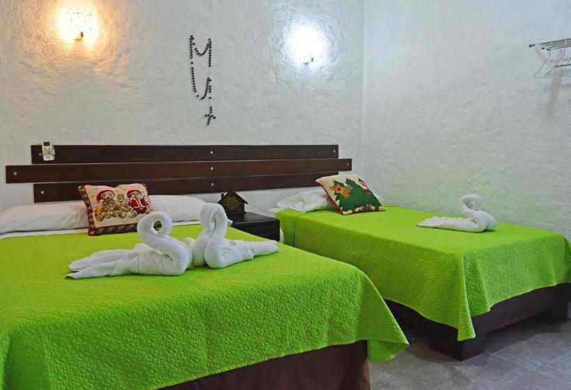 Economy Triple Room, Hostal Cann's House