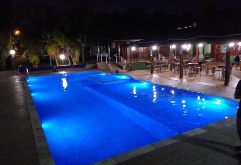 Четырехместный Номер Классик, Pousada Shekinah