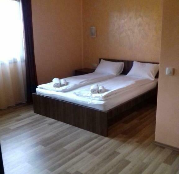 חדר דלוקס, Pensiunea Damiris