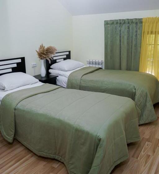 패밀리 룸 가든 전망, Restland Dilijan Family