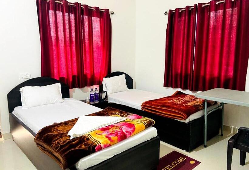 חדר אקונומי, Gaurav Guest House