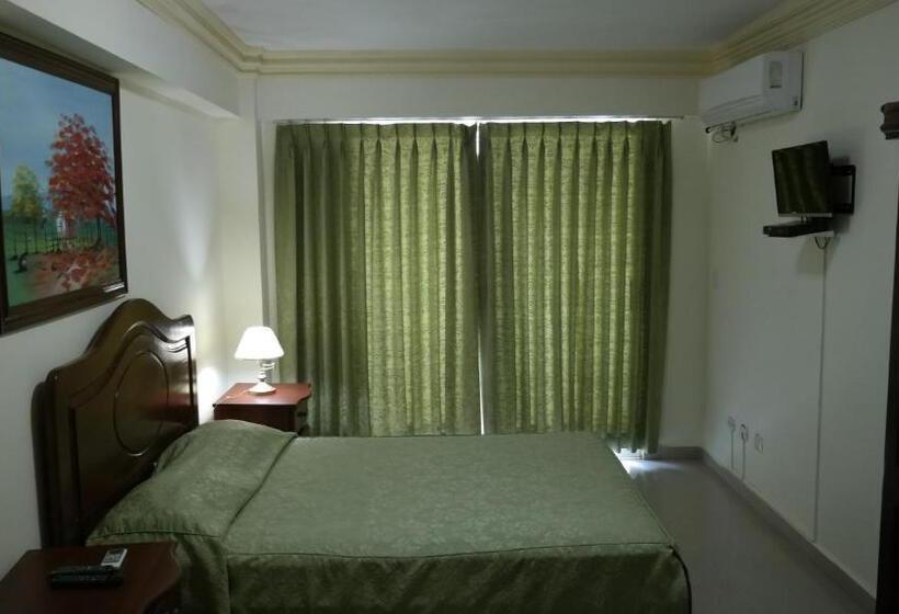 استودیوی استاندارد, Aparta Hotel Caribe Paraiso