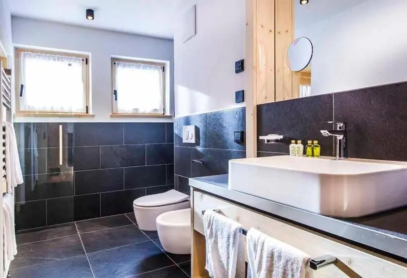 اتاق استاندارد, Garni Broi   Charme & Relax