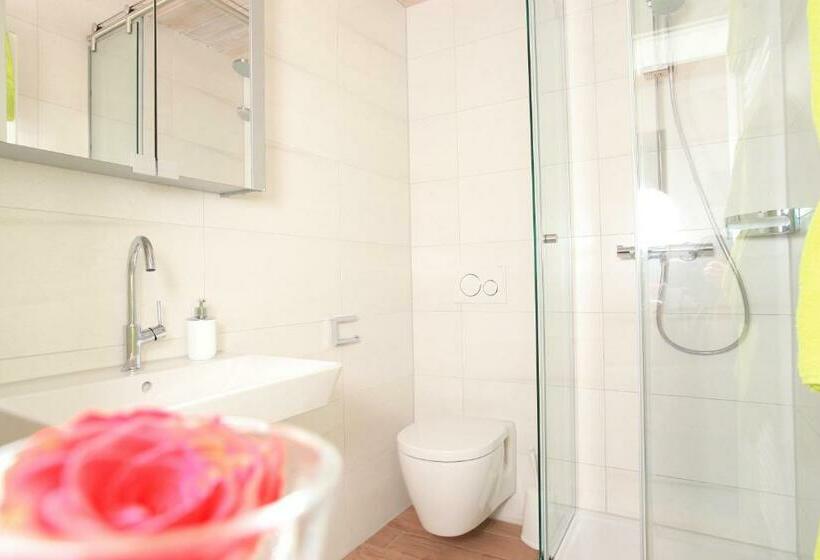 شقة 3 غرف, Landhaus Bromm