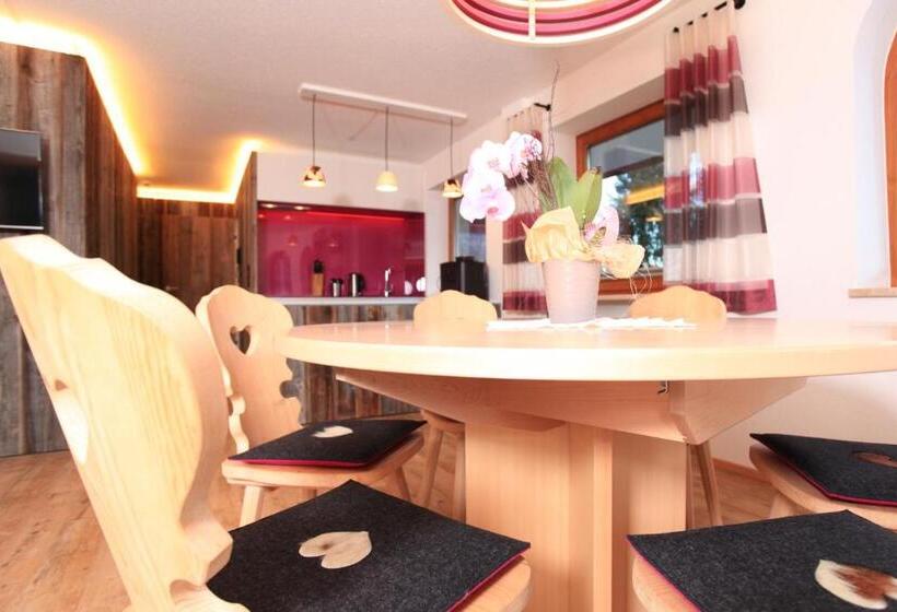 شقة ديلوكس غرفتين نوم, Landhaus Bromm