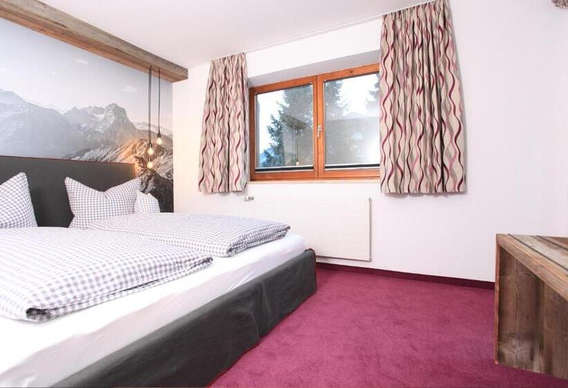 Апартаменты Deluxe 2 Спальни, Landhaus Bromm