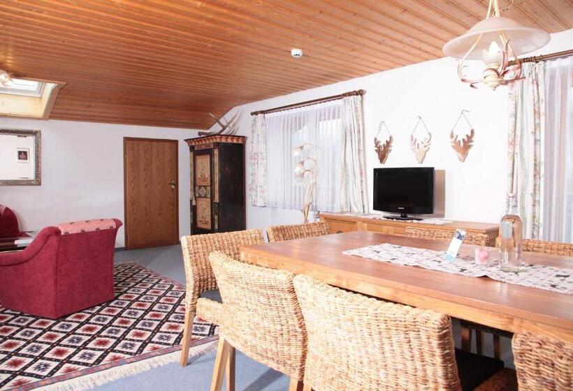 شقة 3 غرف, Landhaus Bromm