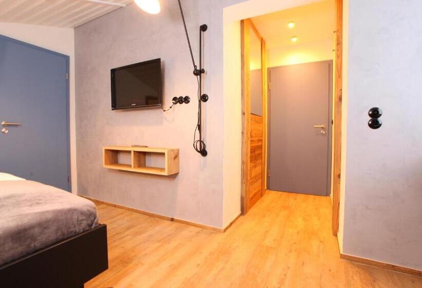 غرفة إقتصادية, Landhaus Bromm