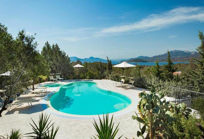 Apartament 3 Sypialnie, Le Case Di Capriccioli