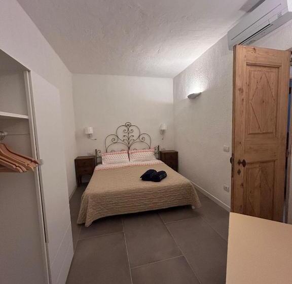 Apartament 2 Sypialnie, Le Case Di Capriccioli