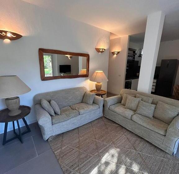 Apartament 2 Sypialnie, Le Case Di Capriccioli