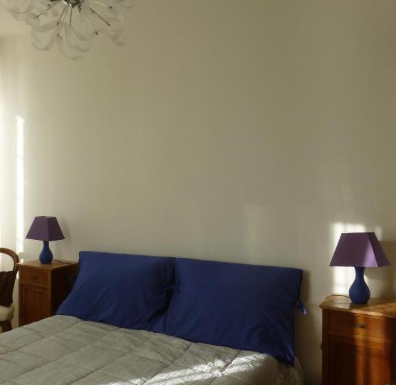 1ベッドルームアパートメントをつなぐ, Camere Nicolina