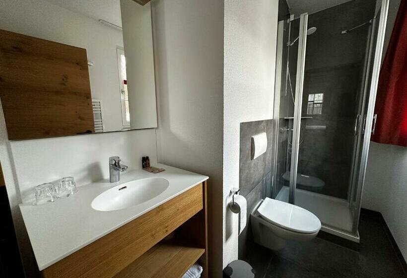 Номер Стандарт, Gasthof Goldene Krone