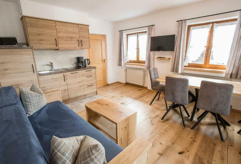 Apartamento 1 Quarto, Gästehaus Pretzner