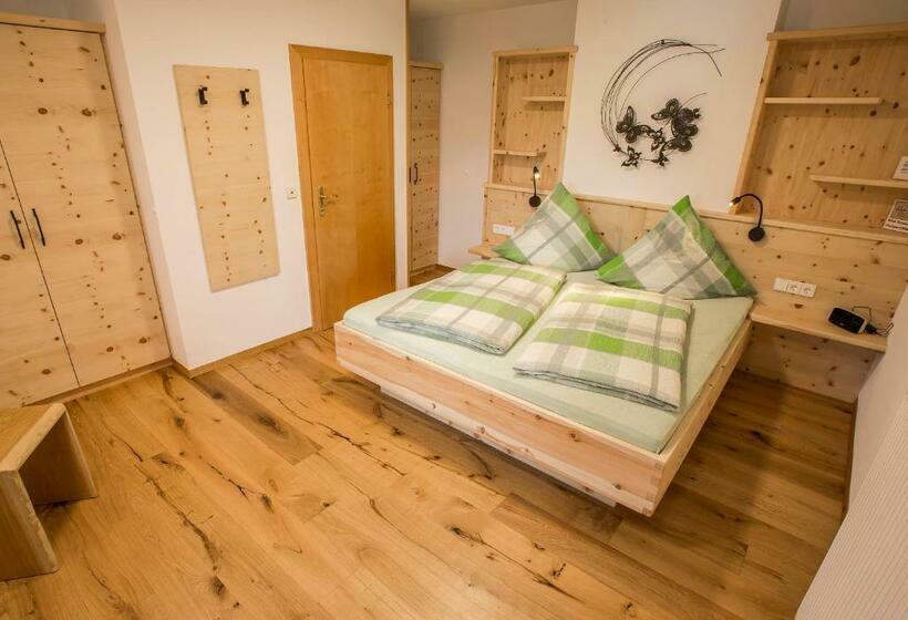 Apartamento 1 Quarto, Gästehaus Pretzner
