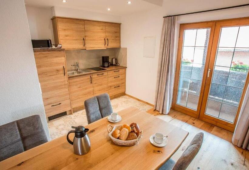 Apartamento 1 Quarto com Vistas, Gästehaus Pretzner