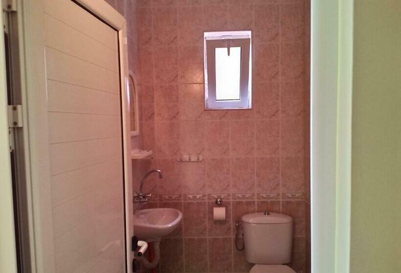 Номер Стандарт с Балконом, Guest House Diamant