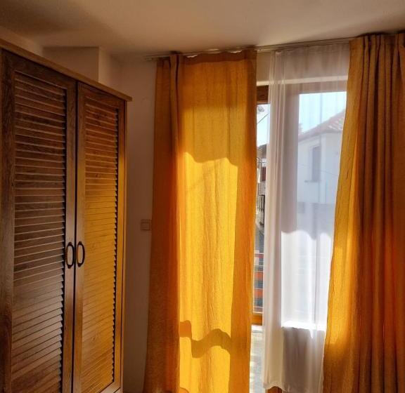 Номер Стандарт с Балконом, Guest House Diamant