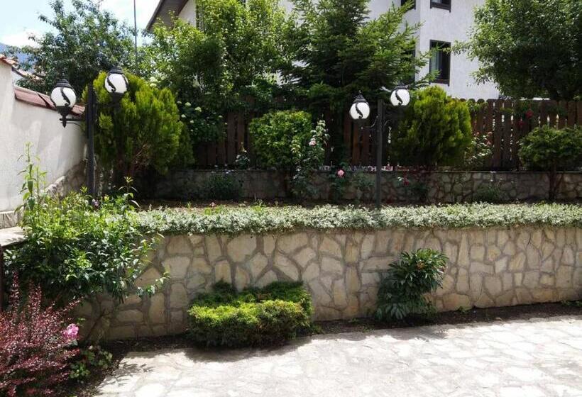 اتاق استاندارد, Guest House Ela