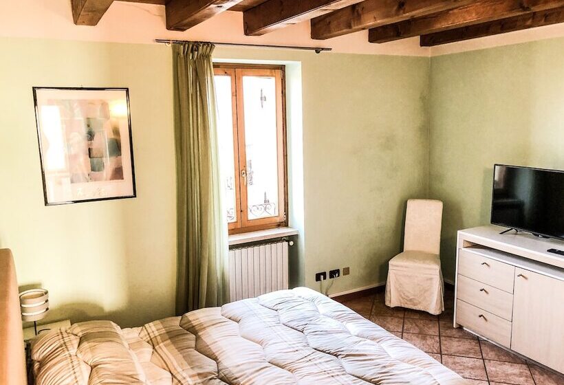 기본룸, Le Finestre Su Borghetto