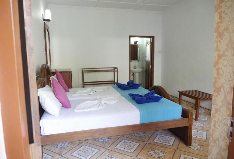 חדר בסיסי, Ocean View Tourist Guest House At Negombo Beach
