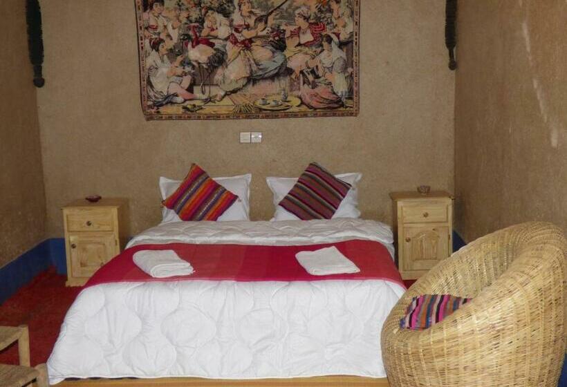 Quarto standard, Kasbah Planet Sahara
