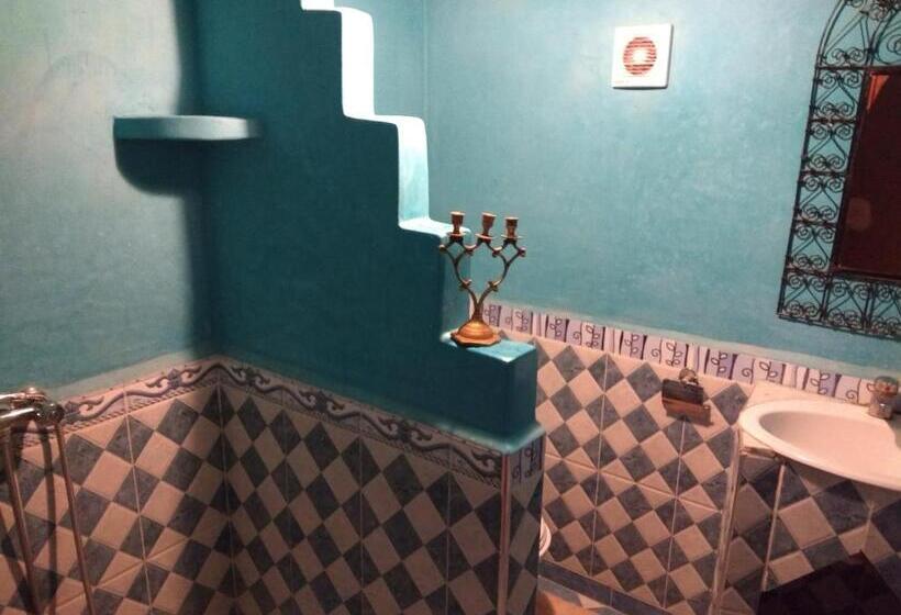 Quarto standard, Kasbah Planet Sahara