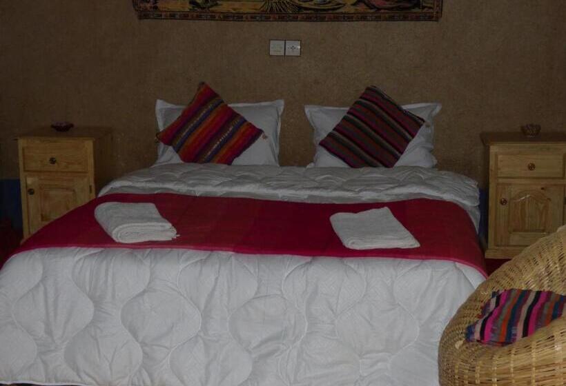 Quarto Triplo Standart, Kasbah Planet Sahara
