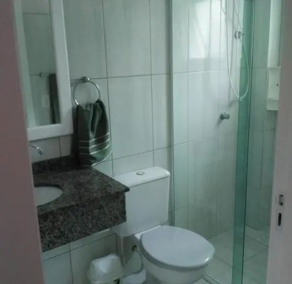 سوییت خانوادگی, Pousada Pingo D  água
