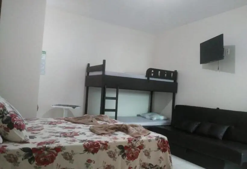 سوییت خانوادگی, Pousada Pingo D  água