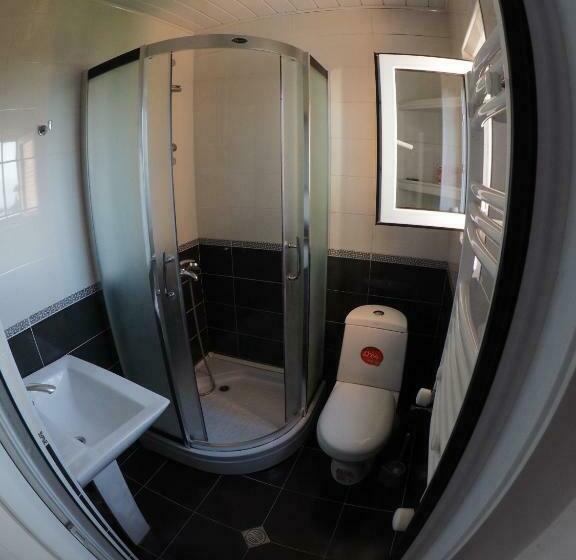 اتاق استاندارد با چشم‌انداز کوهستان, Zandarashvili Guest House