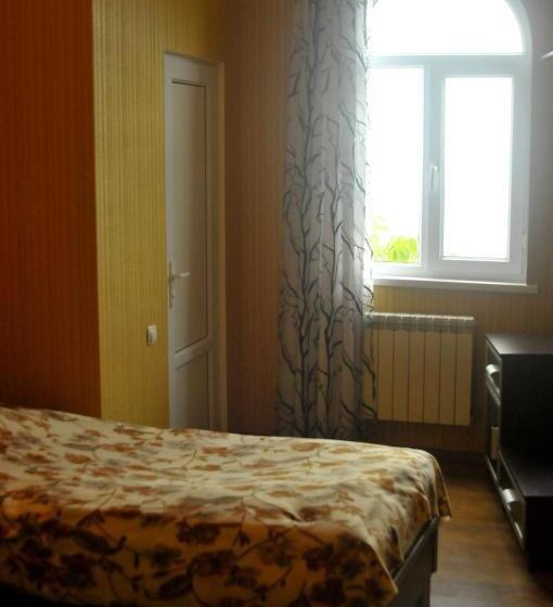 اتاق استاندارد, Zandarashvili Guest House