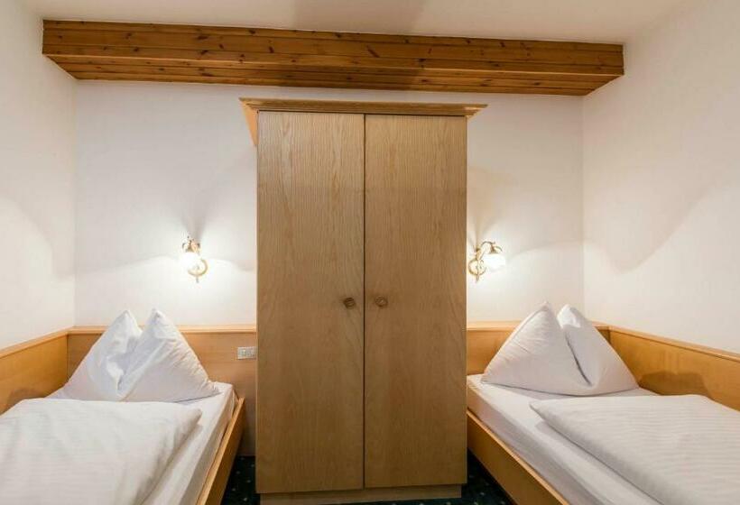 家庭间, Residence Bad Moos