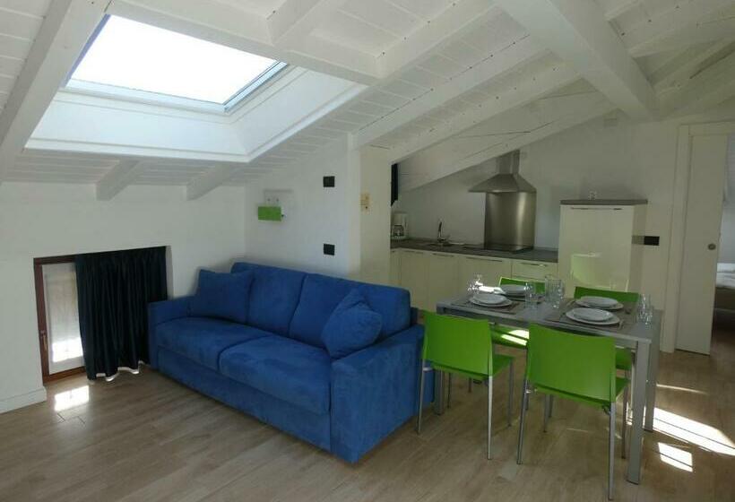 １ベッドルームペントハウスアパート, Residence Villa Degli Aranci