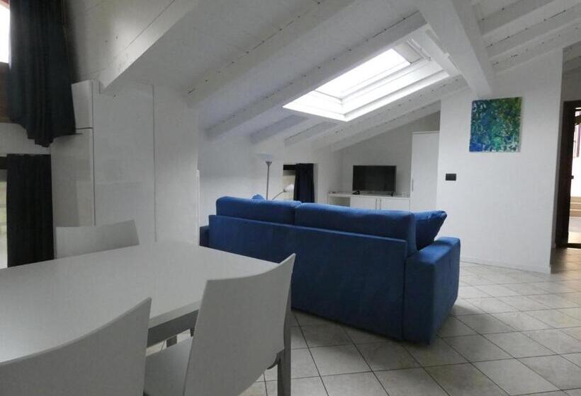 １ベッドルームペントハウスアパート, Residence Villa Degli Aranci