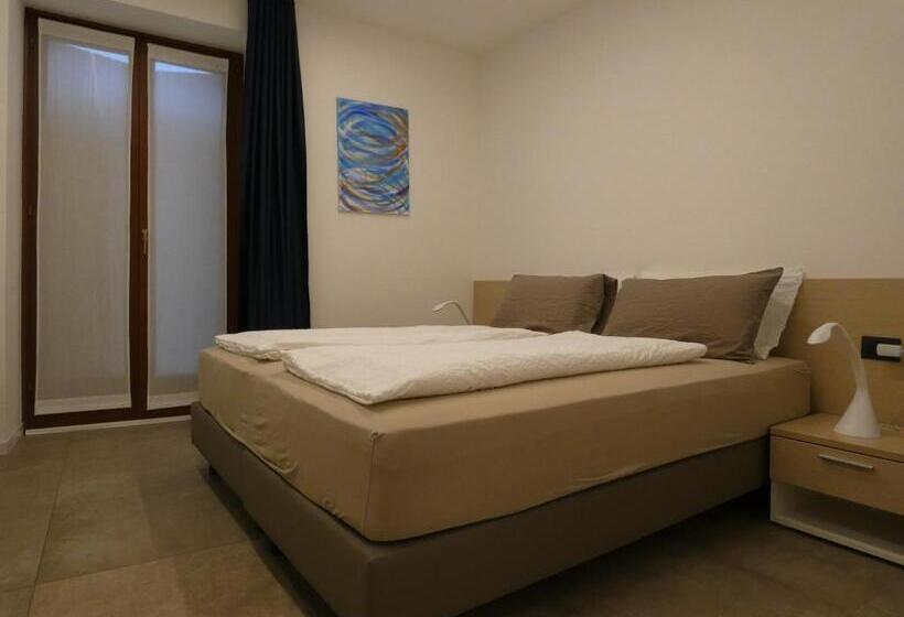 １ベッドルームのデラックスアパートメント, Residence Villa Degli Aranci