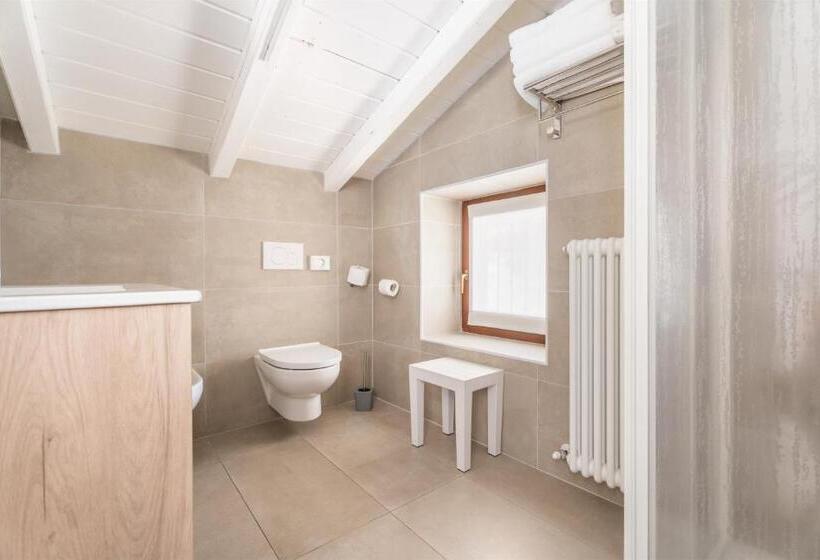 １ベッドルームペントハウスアパート, Residence Villa Degli Aranci